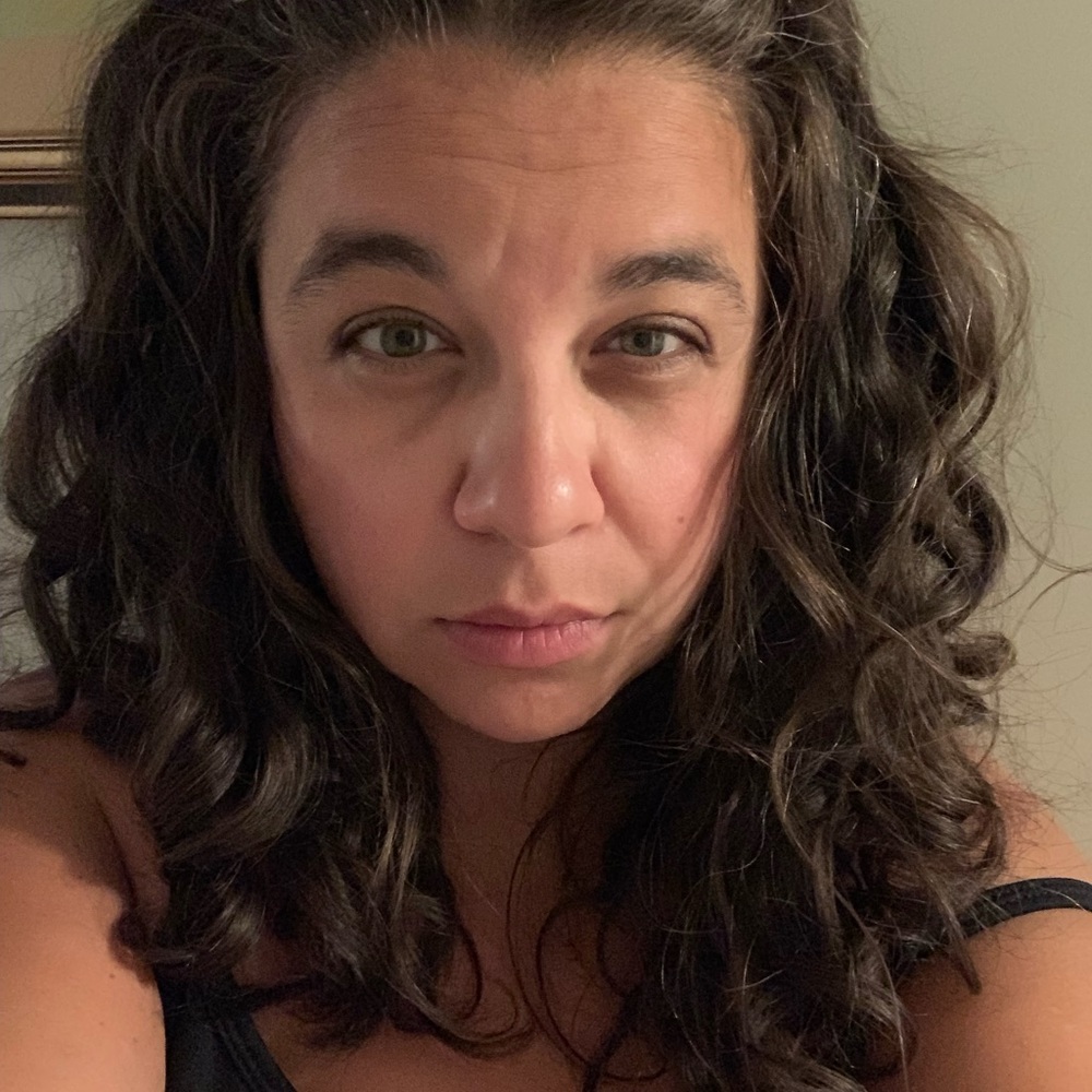 Meet your Posher, Manola